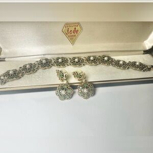 Vintage 1960s Goldette Genuine Jade & Pearl Filigree Bracelet & Earrings Set